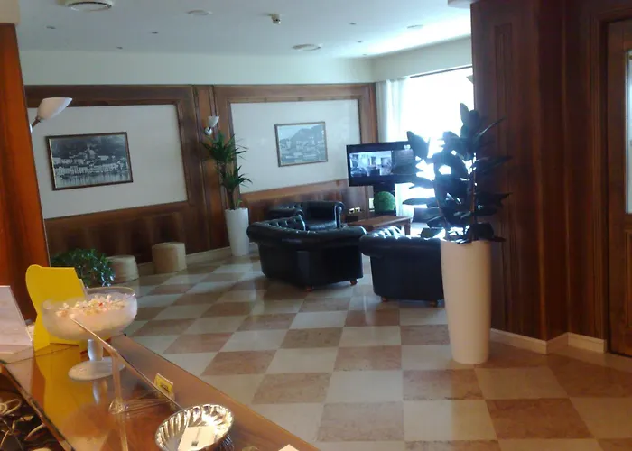 Continental Hotel