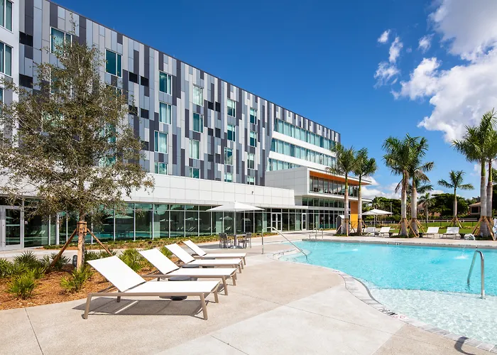 Legacy Hotel At Img Academy