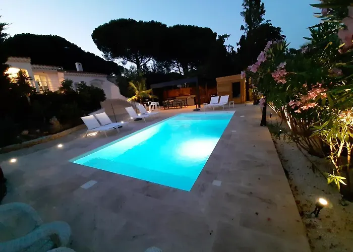 Villa Rasoa Chambre Love Agde