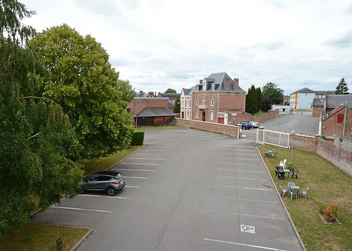 Logis Hôtel Restaurant La Paix Forges-les-Eaux