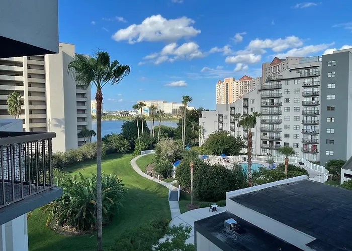 Lovely 1 Bedroom Condo With Pool Orlando