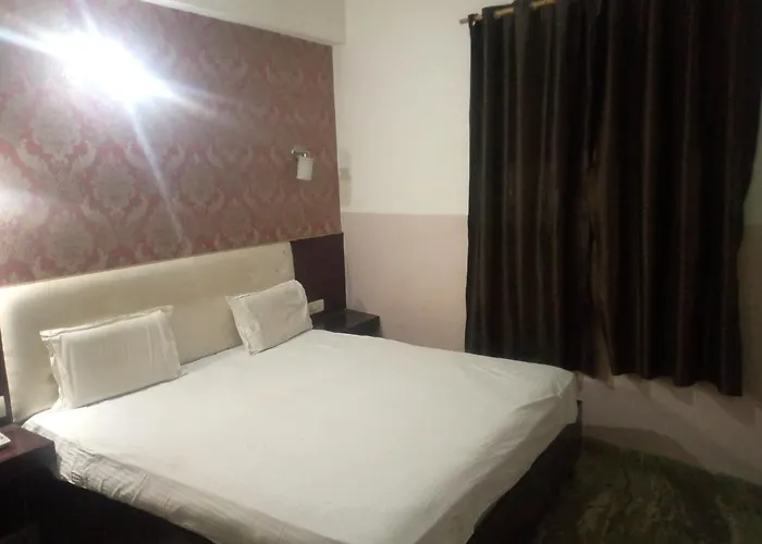 Hotal Royal Mount Inn By Wb Inn