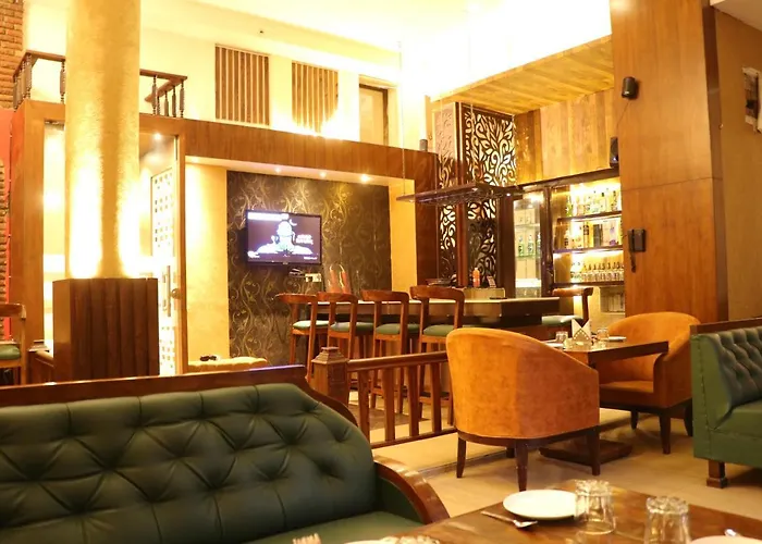 Hotel Pushap Palace