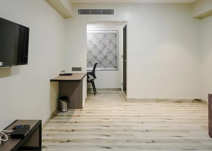 Hotel Vr Grand