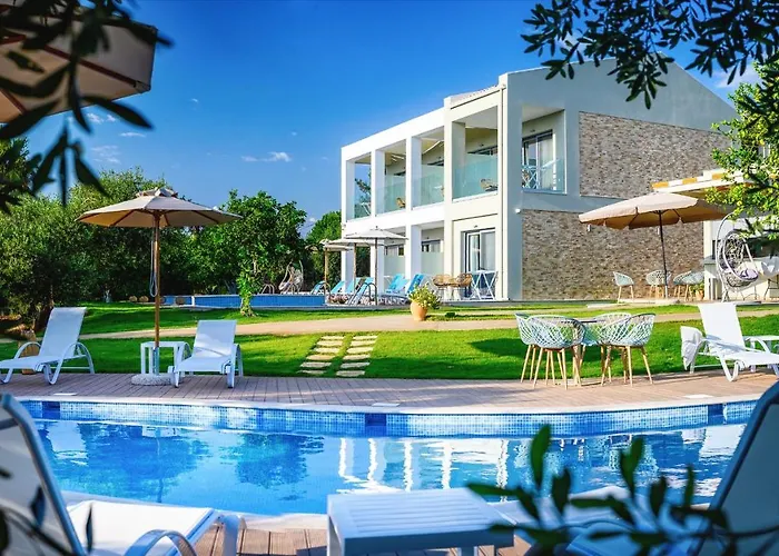 Alonaki Resort