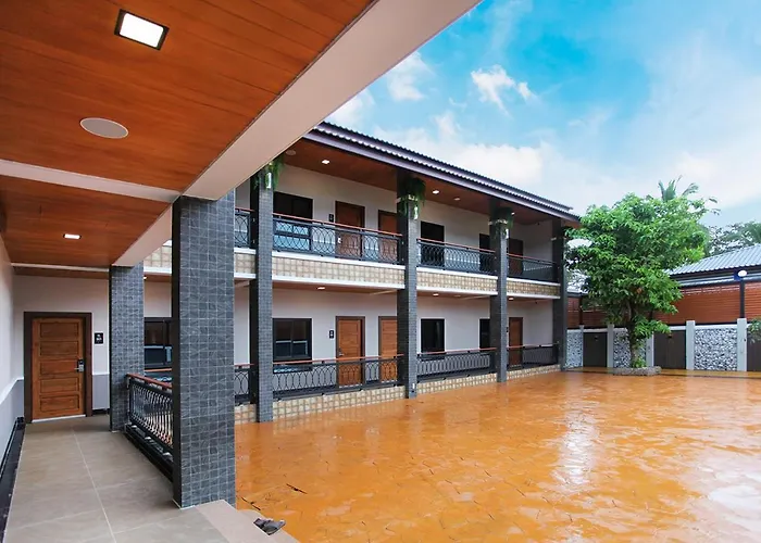 Avarin Resort