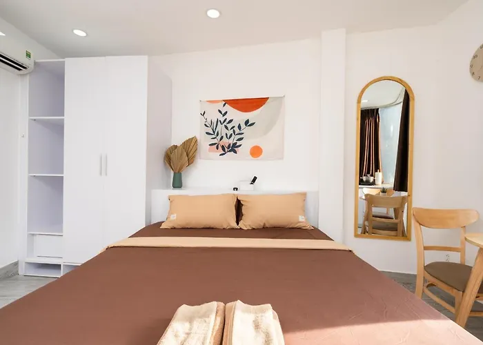 Ekomo Home 102 - Central Saigon