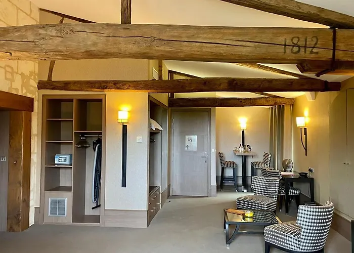 Hôtel Au Logis des Remparts