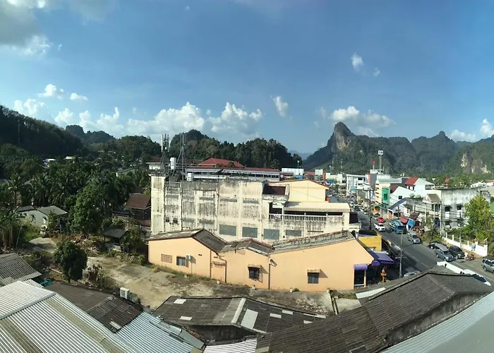 Pranee Home Phang-Nga