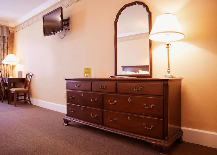 Phoenix Inn Resort