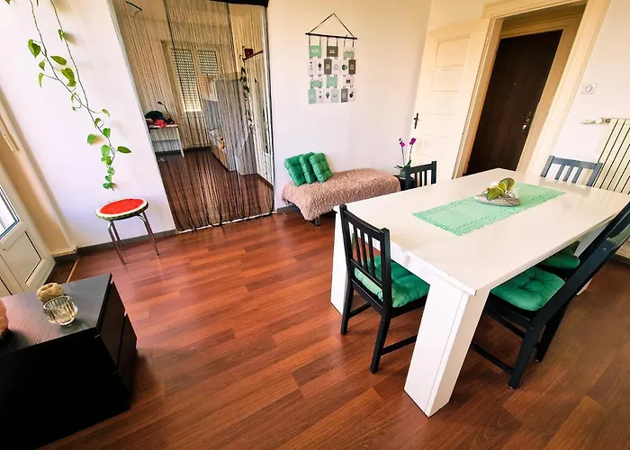 Nice Room 4 Minutes From Basel Shared Apartment Saint-Louis 