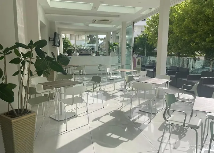 Hotel Astra