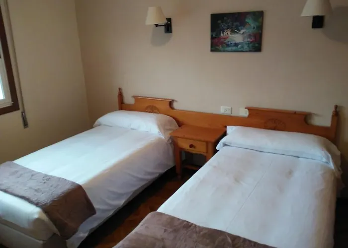Albergue Hostal Sao Telmo Tui