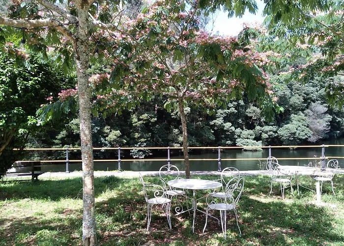 Hotel Pesqueria Del Tambre