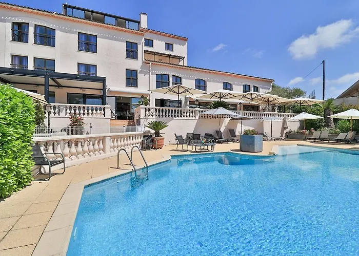 Logis Hotel Perla Riviera & Restaurant Villeneuve-Loubet