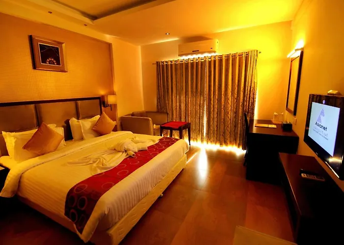 Paravoor Galaxy Hotel