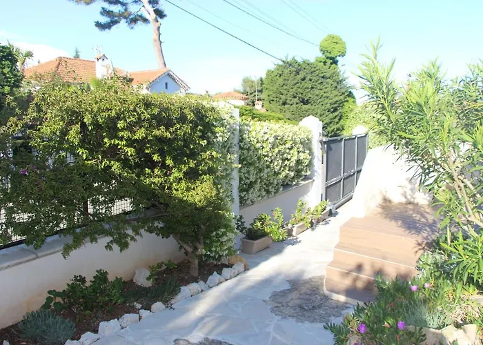 B&B Bessy 10 Antibes