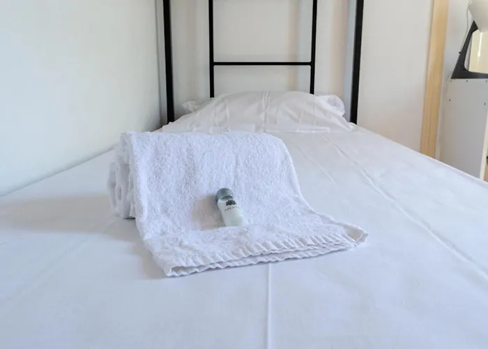 The Pocket Pillow House Faro