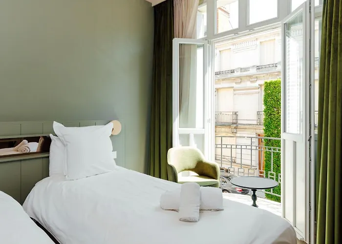 Frenchdoor Orléans Fernand Aparthotel