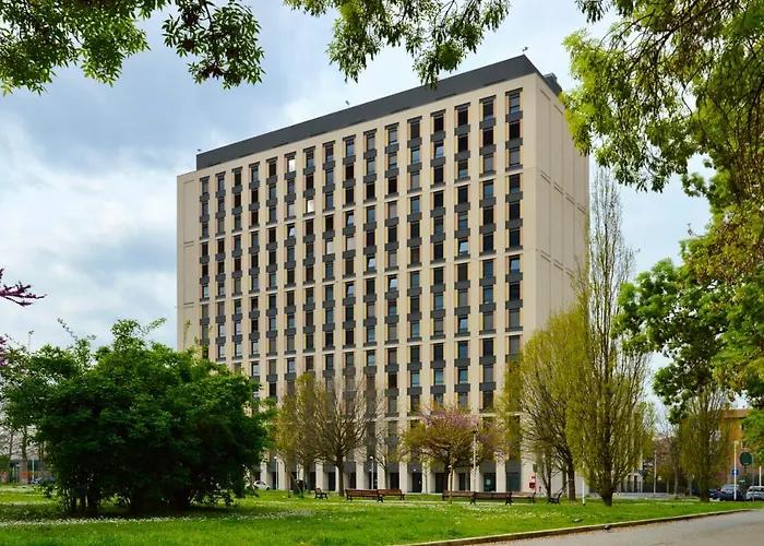 Laude Living Bologna Aparthotel