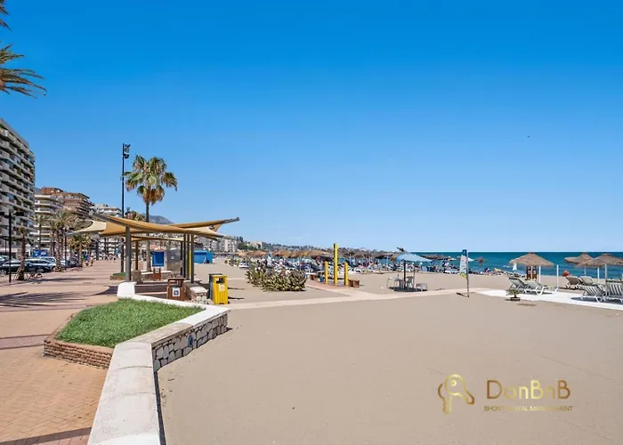 Apartamentos Con Parking Privado En El Paseo Maritimo De Fuengirola