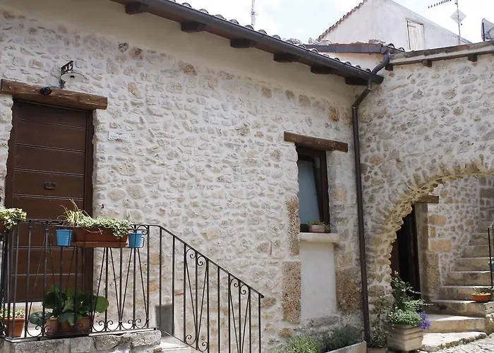 Bed and Breakfast Le Pagliare Del Gran Sasso Assergi