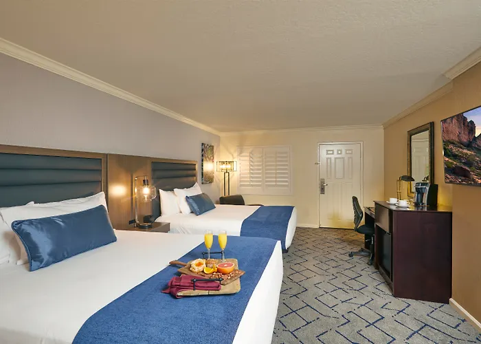 Kimpton Miralina Resort And Villas By Ihg Paradise Valley