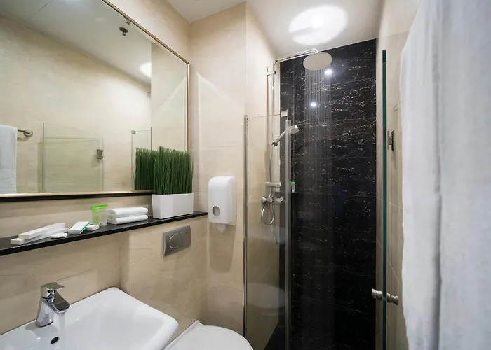 V Hotel Lavender