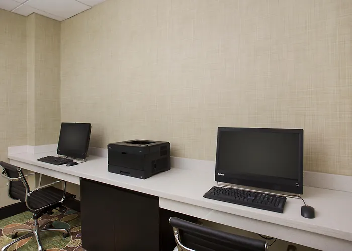 Holiday Inn Grand Rapids-Airport By Ihg