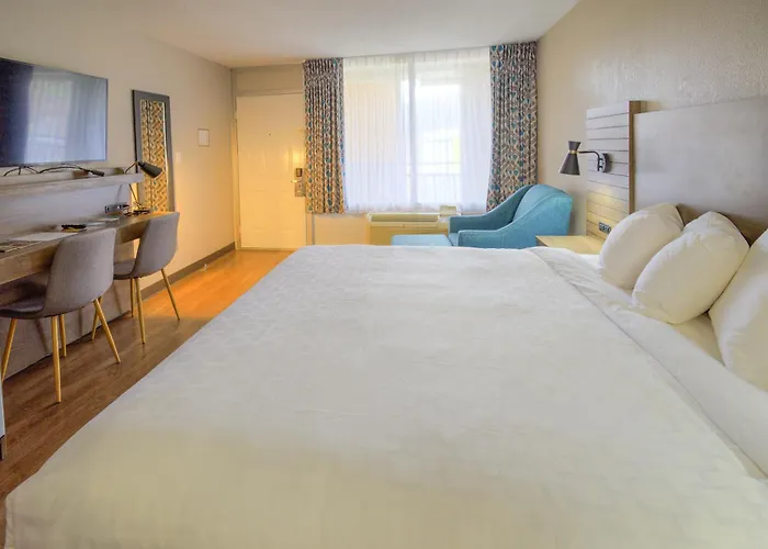 Clarion Pointe Downtown Gatlinburg