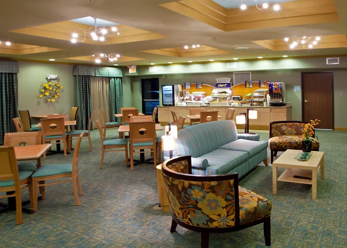 Holiday Inn Express Hotel & Suites Thornburg-S. Fredericksburg By Ihg