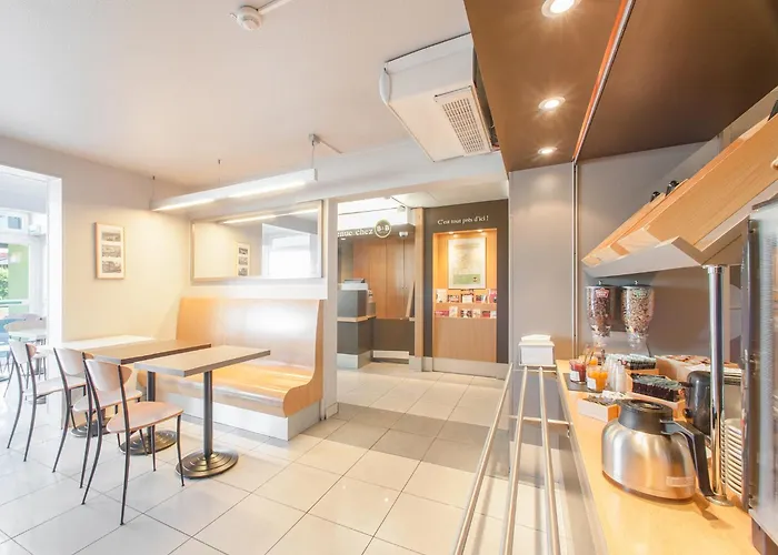 B&B Hotel Herblay