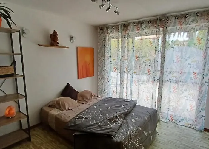 Bed and Breakfast Chambre D Hote Avec Piscine à Agde
