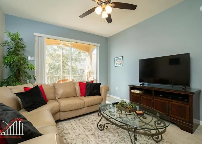 Disney Condo! 2 Bedroom - 2 Ba W/ Pool & Waterslides!