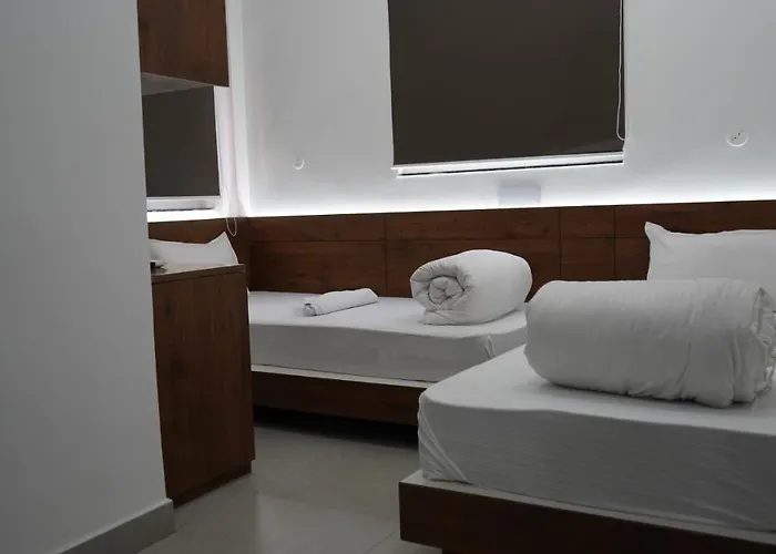 Pod N Beyond Smart Hotel @Bistupur