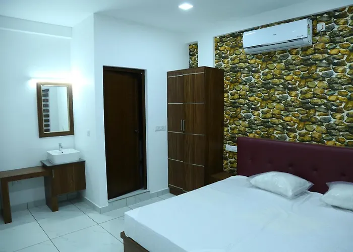Kurianplackal Residency
