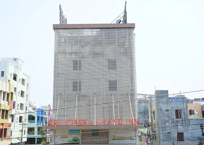 Sri Brundavan Grand Inn