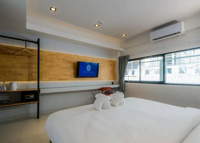 Lek Lek Samui Room X Coffee Bar