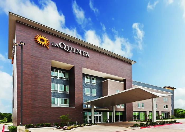 La Quinta Inn & Suites By Wyndham Orlando I-Drive Theme Parks