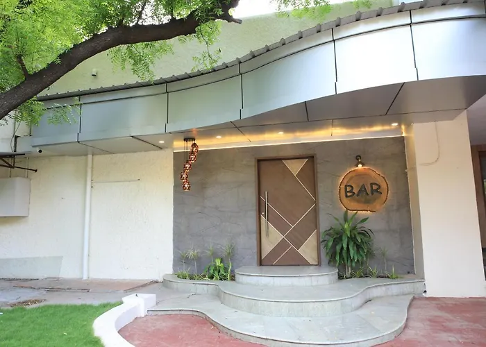Hotel Tamil Nadu Tirunelveli