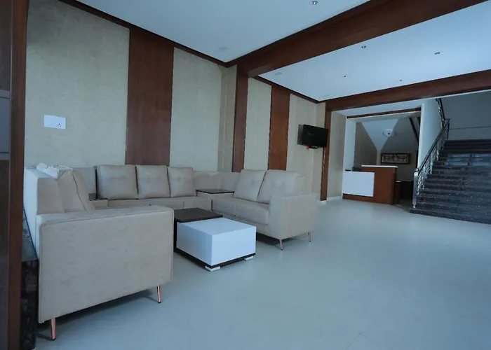 Hotel Ashok Palace