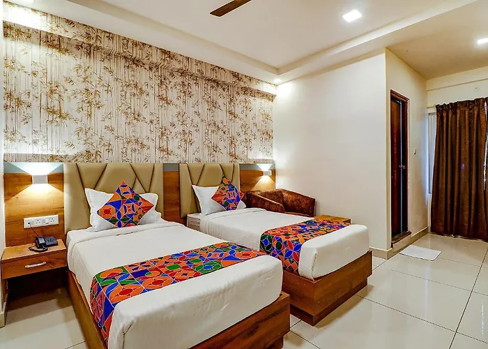 Fabhotel Rotano Grand