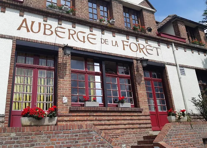 Logis Hotel & Restaurant - Auberge De La Foret Hazebrouck