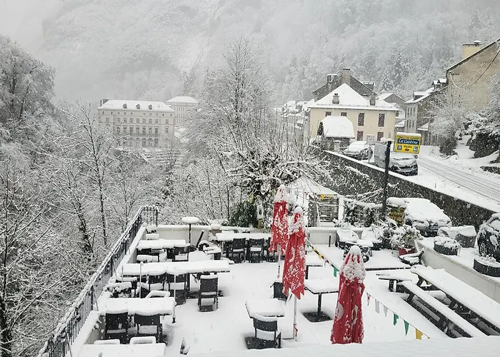 Auberge La Caverne