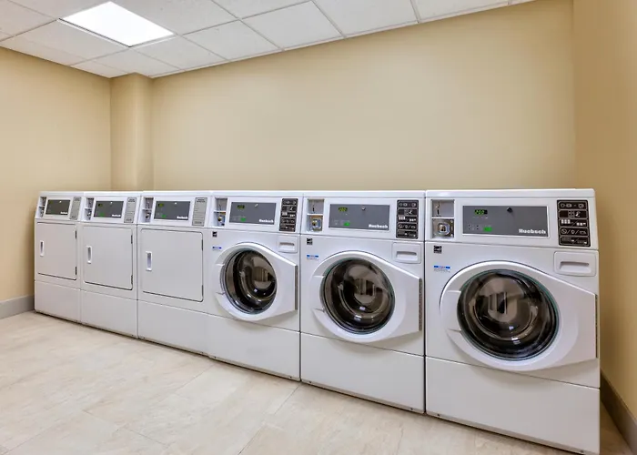 Towneplace Suites By Marriott Grand Rapids Airport Southeast