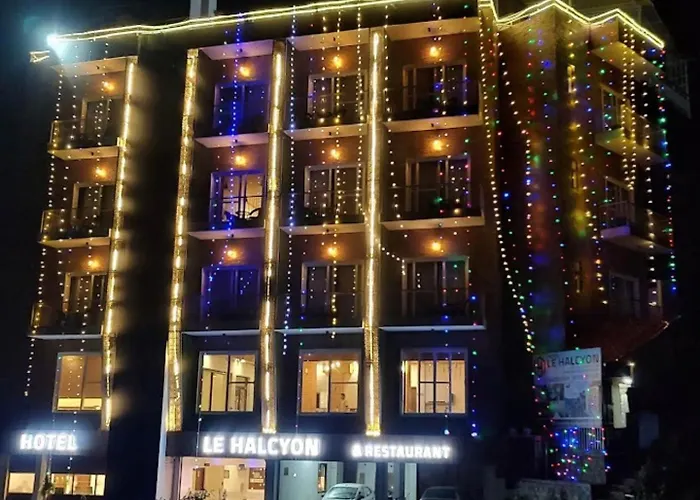 Hotel Le Halcyon Kasauli