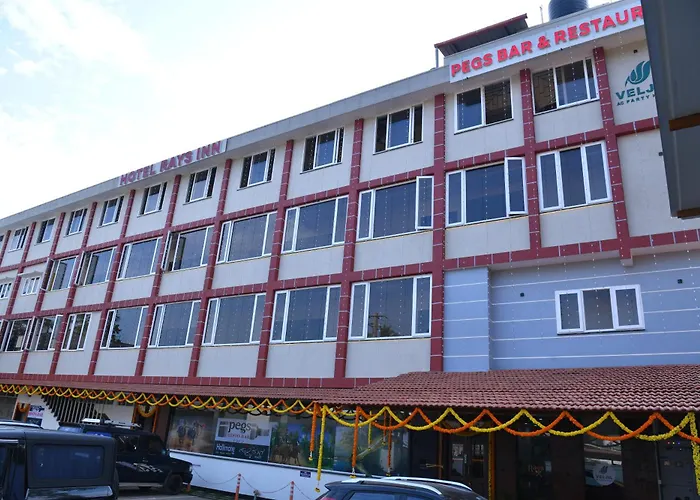 Hotel Rays Inn Boarding & Lodging