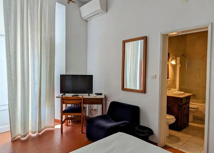 Hotel Solar De Monfalim