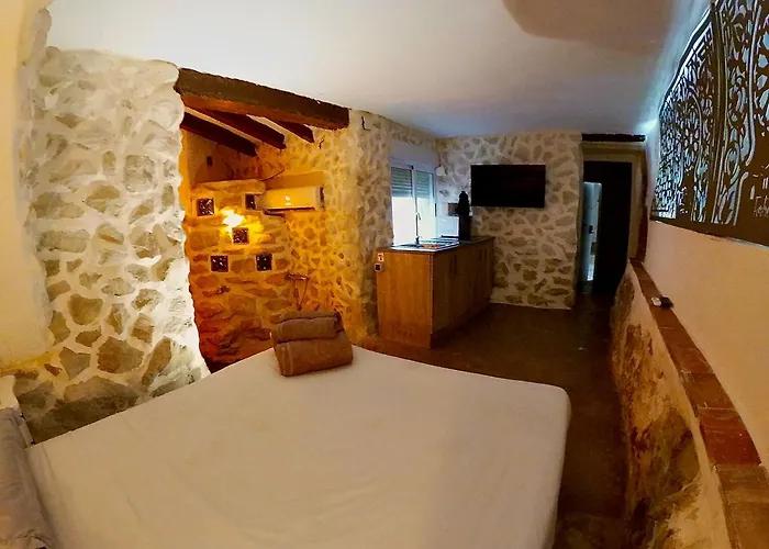 Fortress Jacuzzi Suites