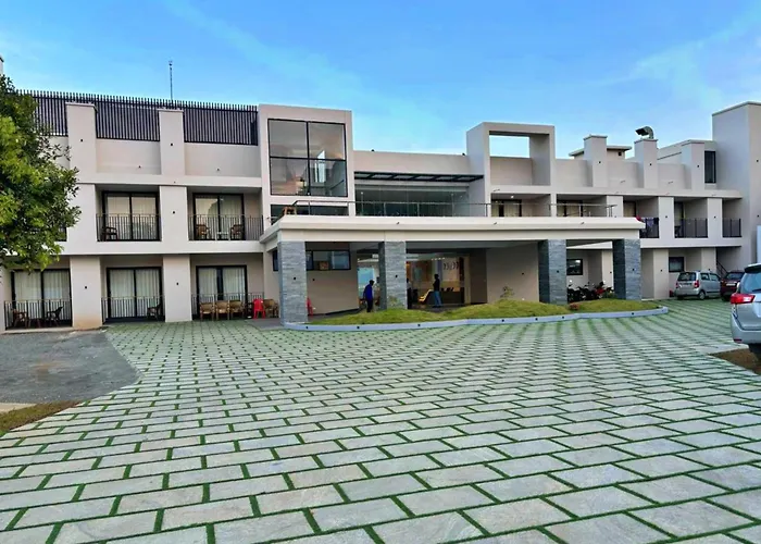 Vaga Nakshathra Suites